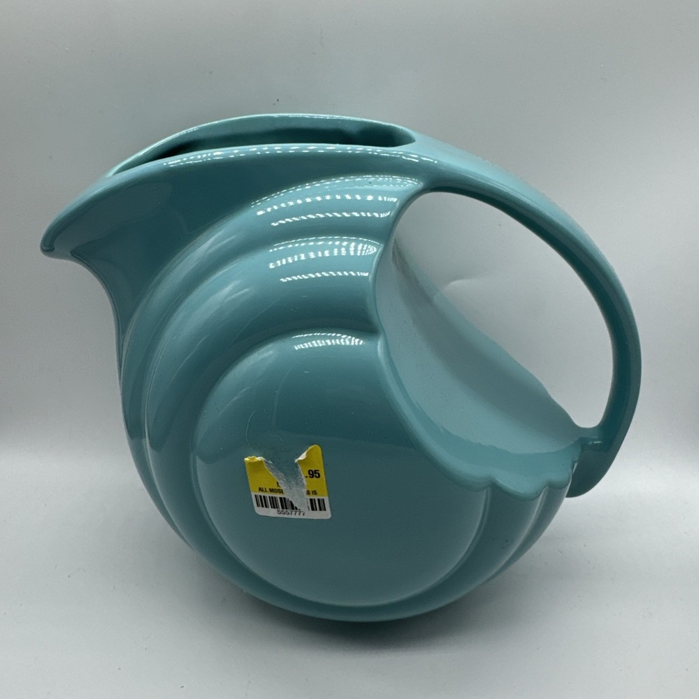 HALL VTG PITCHER MADE IN USA 1338 RARE STREAMLINE AQUA WATER PITCHER
